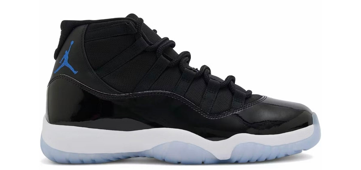 Preorders SPACE JAM AJ11 2026